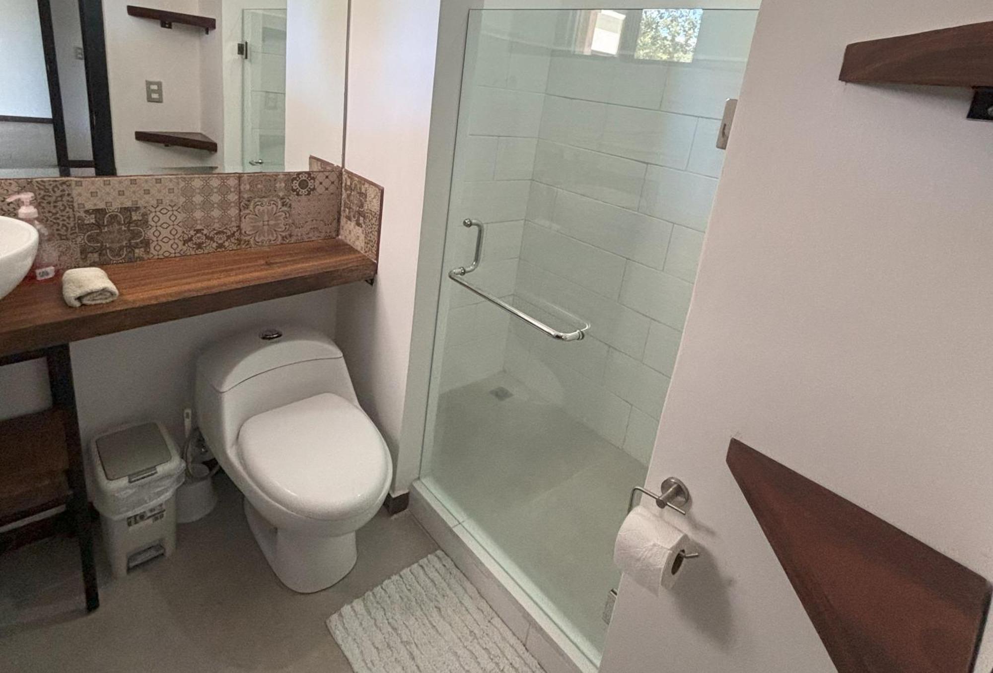 Amazilia Guesthouse Liberia Eksteriør billede